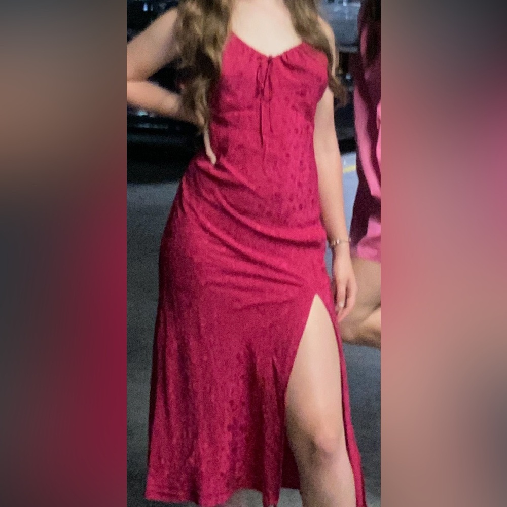 Forever 21 Pink Sleeveless Midi with Slit